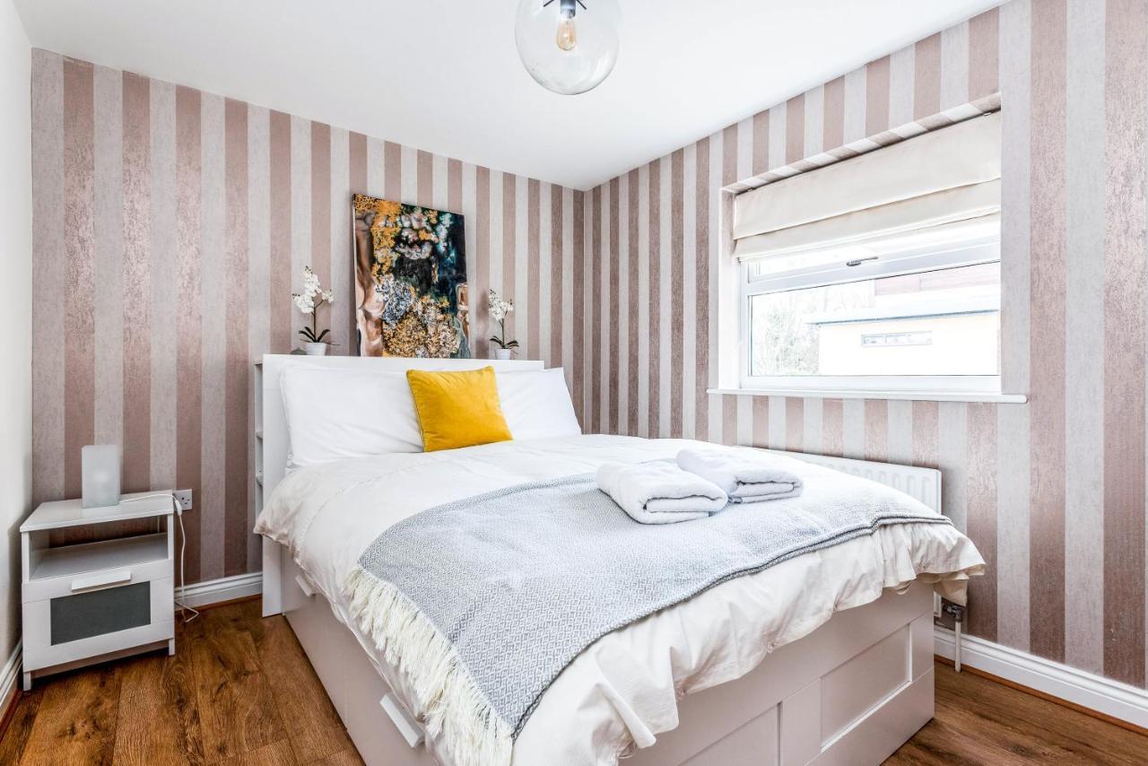 Apartment 3 Bedroom Townhouse Near South Park - Close To Centre ! Oxford